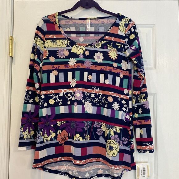 Lularoe Lynnae Floral & Striped Blouse NWT Size XS - Picture 6 of 6